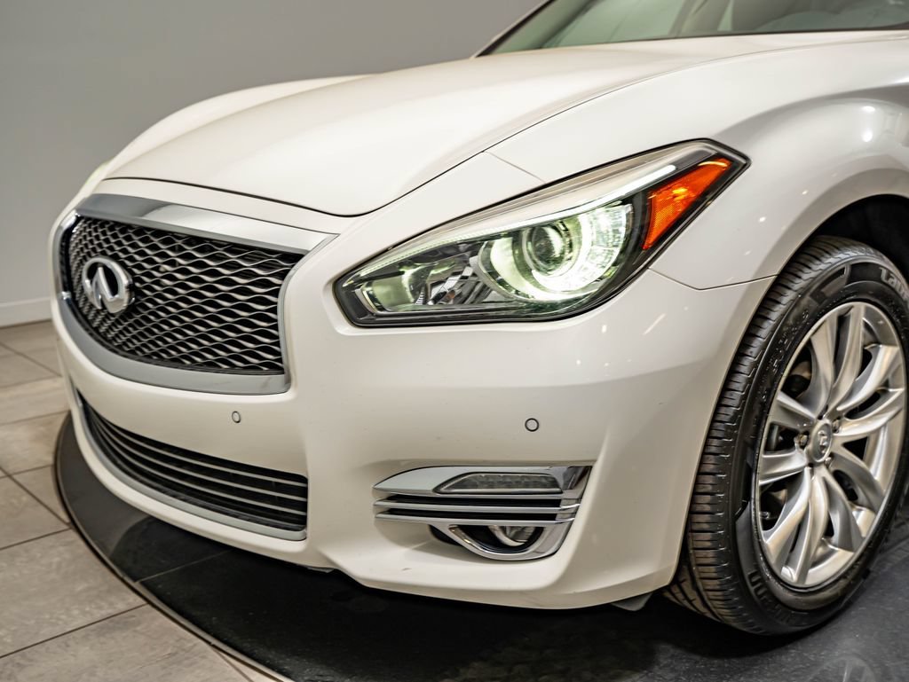 Used 2015 Moonlight White INFINITI 3.7X image 3