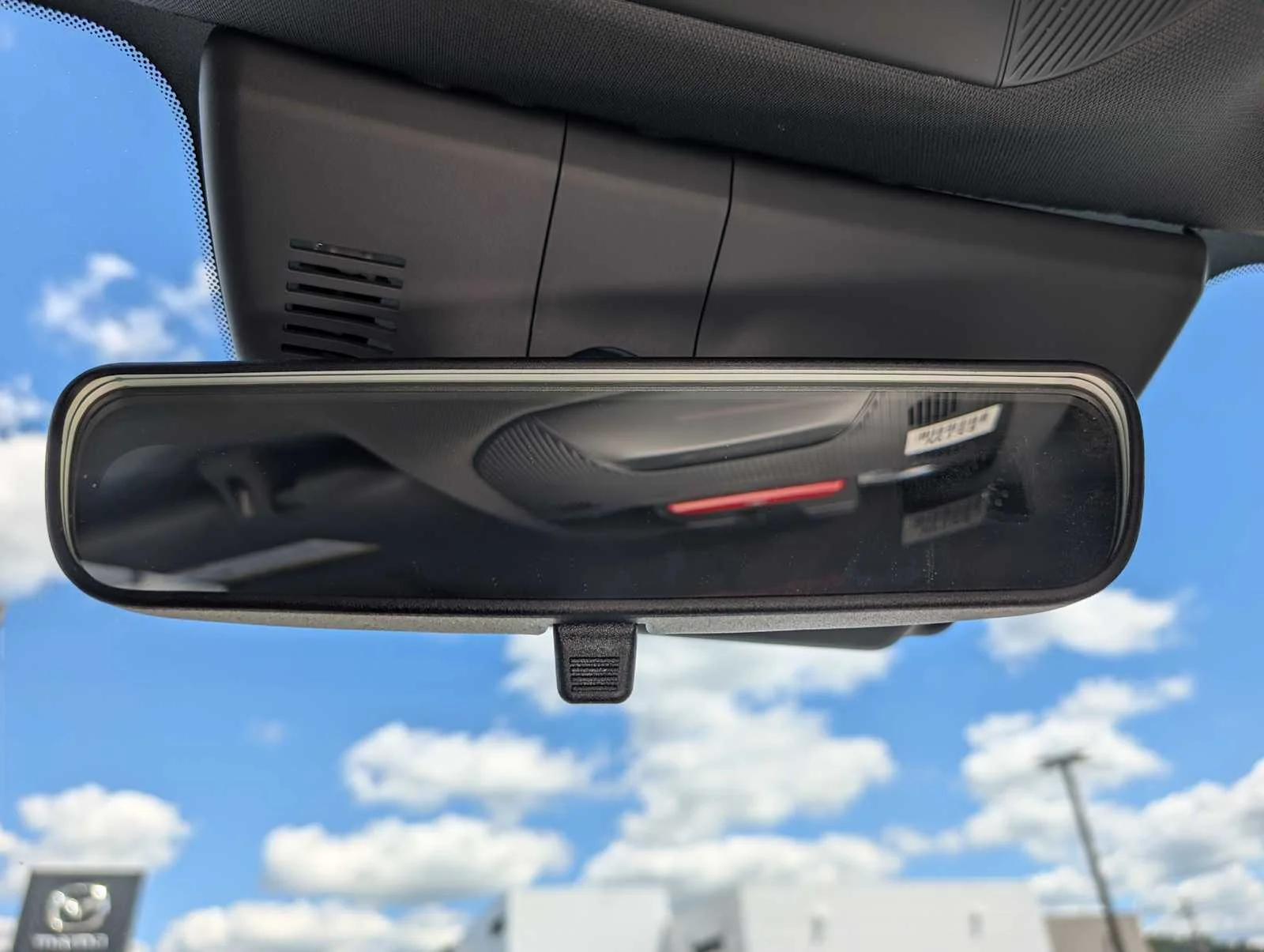 New 2027 Terrain Brown Kia X-Line S image 28