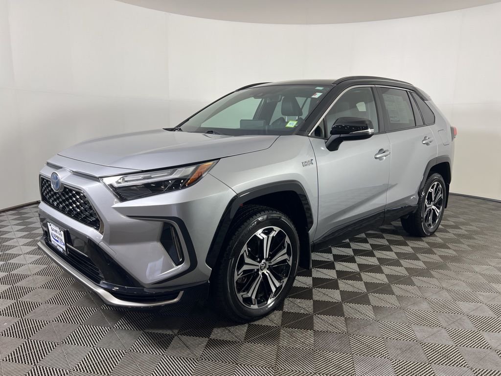 Used 2023 Silver Toyota XSE image 9