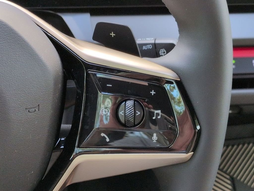 2025 BMW X3 30 - Photo 26