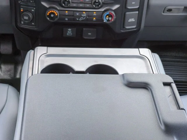 New 2026 Oxford White Ford F-250® XL image 19