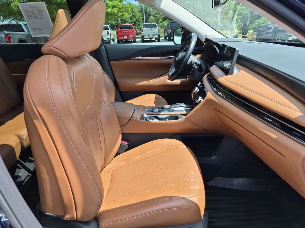 Used 2022 Blue INFINITI Sensory image 38