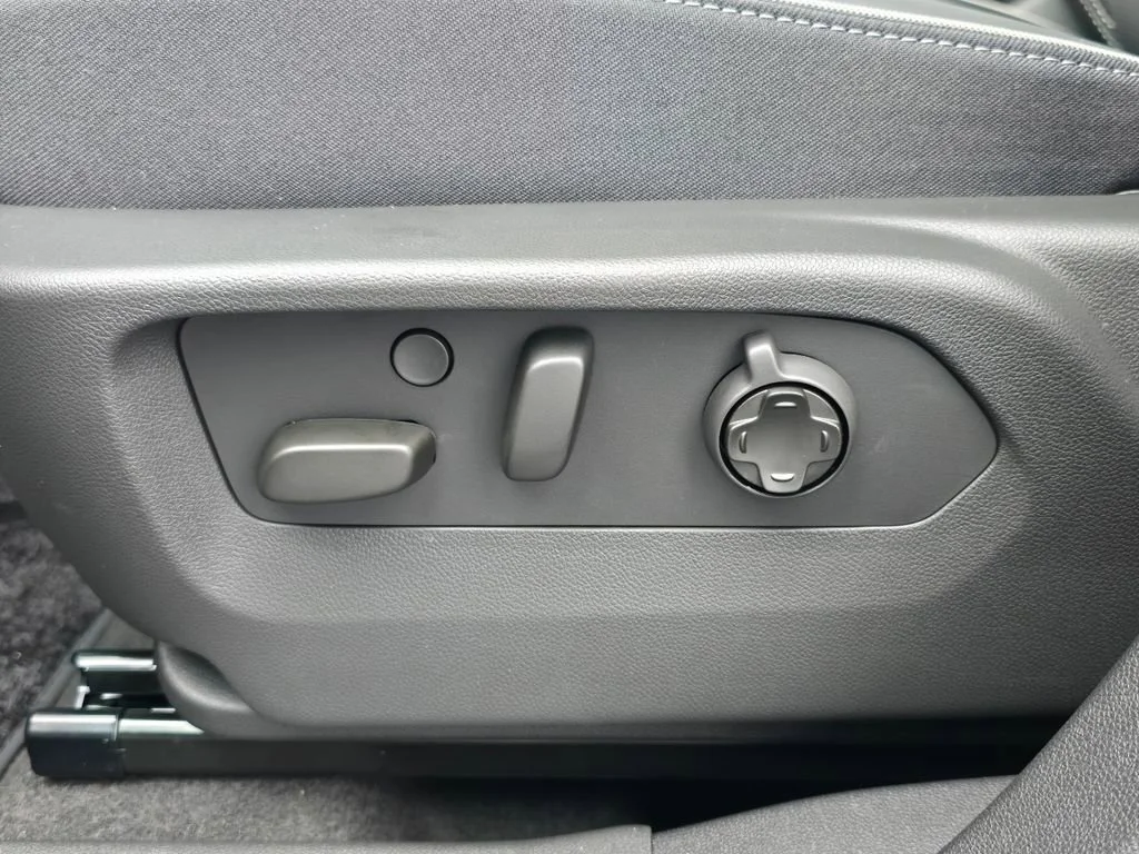 2026 Buick Envision Avenir - Photo 17