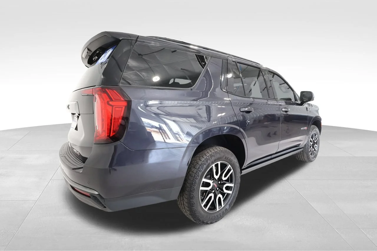 Used 2024 Titanium Rush Metallic GMC AT4 image 4