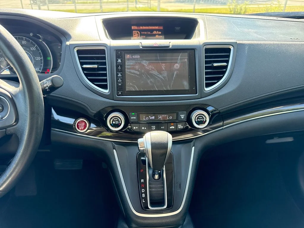 Used 2016 White Diamond Pearl Honda EX-L image 18