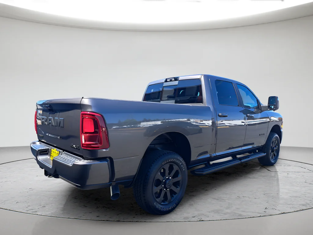 New 2026 Granite Crystal Metallic Clear-Coat Exterior Paint RAM Laramie image 3