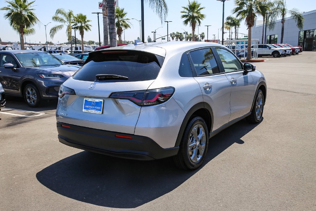 New 2027 Solar Silver Metallic Honda LX image 7