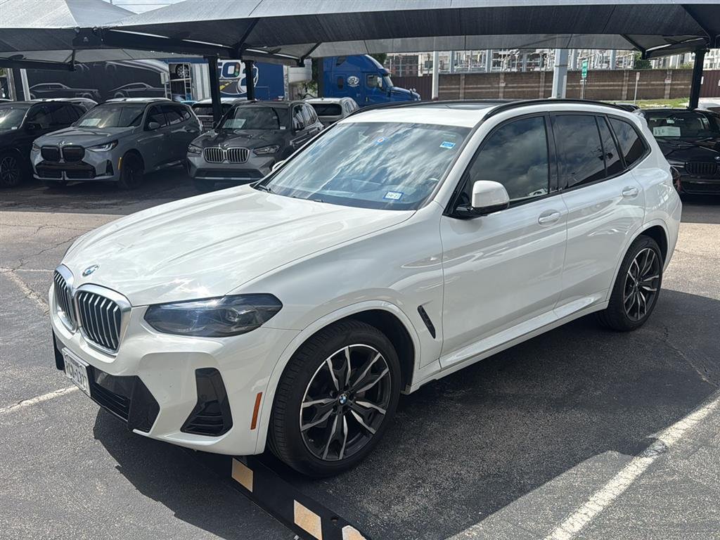 2022 BMW X3 sDrive30i's photo