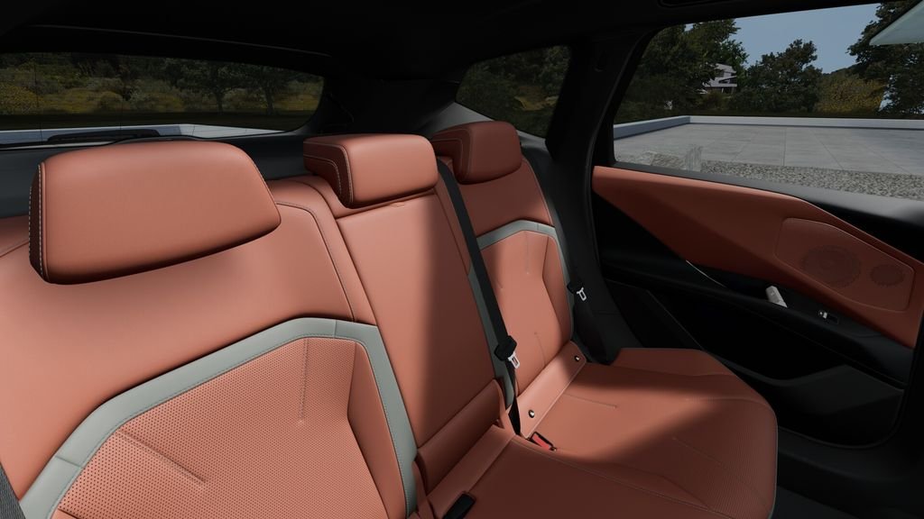 New 2027 Eucalyptus Green Metallic BMW  image 12