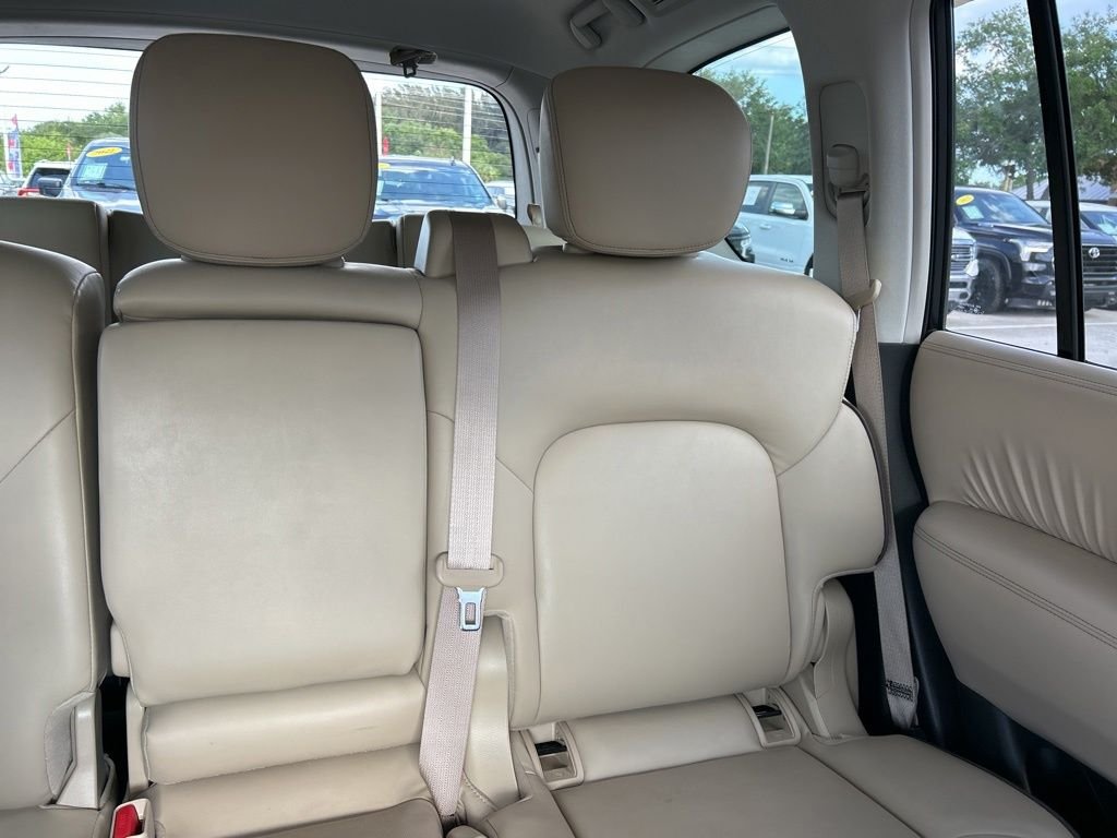 Used 2022 Silver Nissan SV image 15