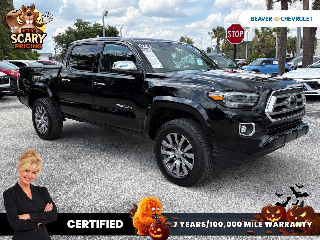 Used 2023  Toyota Limited image 9
