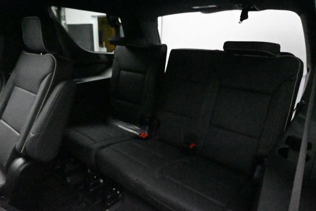 New 2026 Onyx Black GMC Elevation image 19