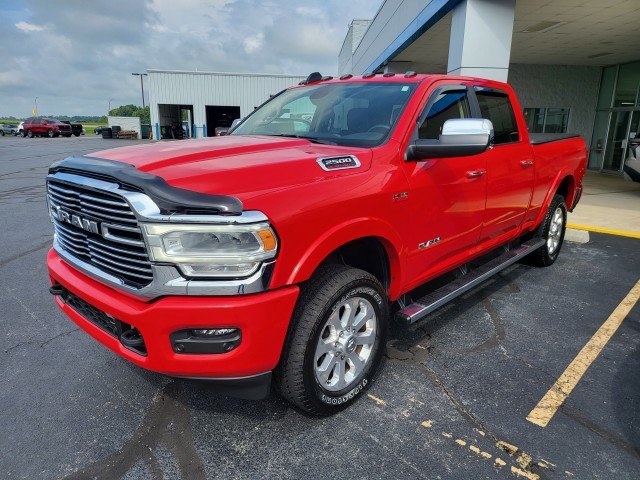 Used 2022  Ram Laramie image 2