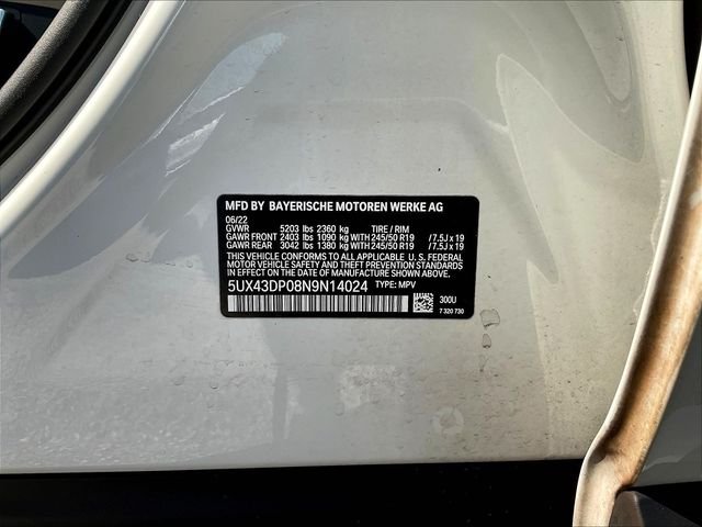 Certified Used 2022 White BMW sDrive30i image 21