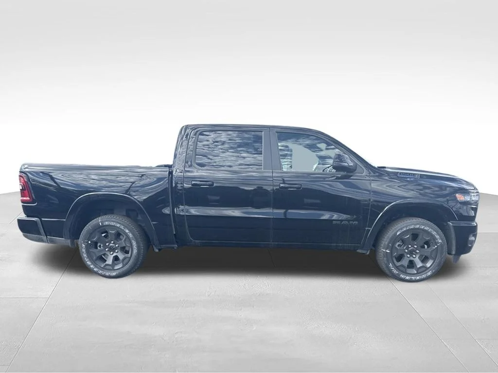 New 2026 Diamond Black Crystal Pearl-Coat Exterior Paint RAM BIG HORN image 2