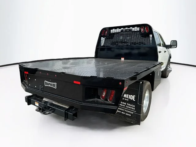 New 2026 Bright White Clear-Coat Exterior Paint RAM TRADESMAN image 7