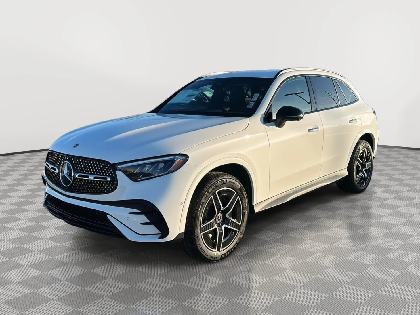 New 2026 Polar White Mercedes-Benz GLC 300 image 7