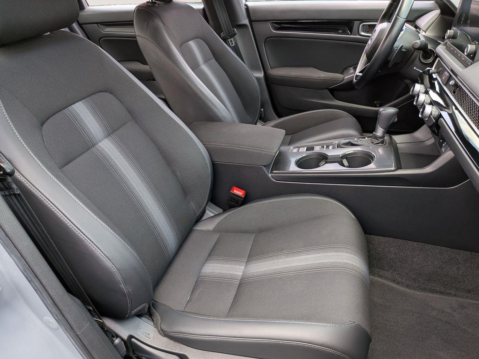 Used 2025 Urban Gray Pearl Honda Sport image 33