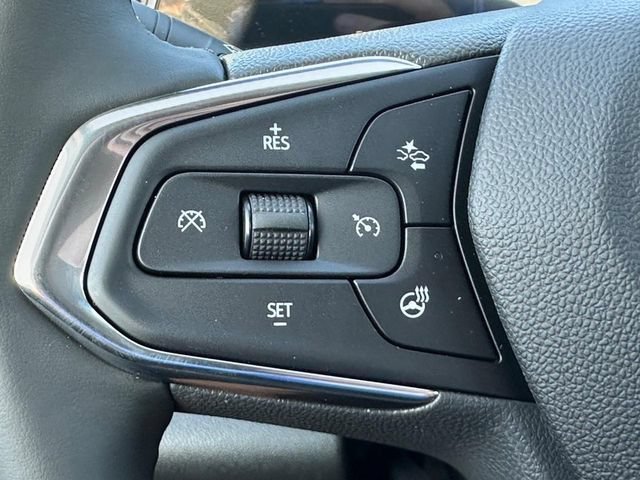 New 2026 Mosaic Black Metallic Chevrolet ACTIV image 8