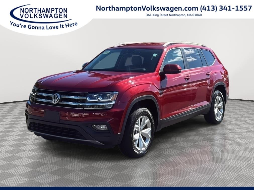 Used 2018 Fortana Red Metallic Volkswagen 3.6L V6 SE image 1