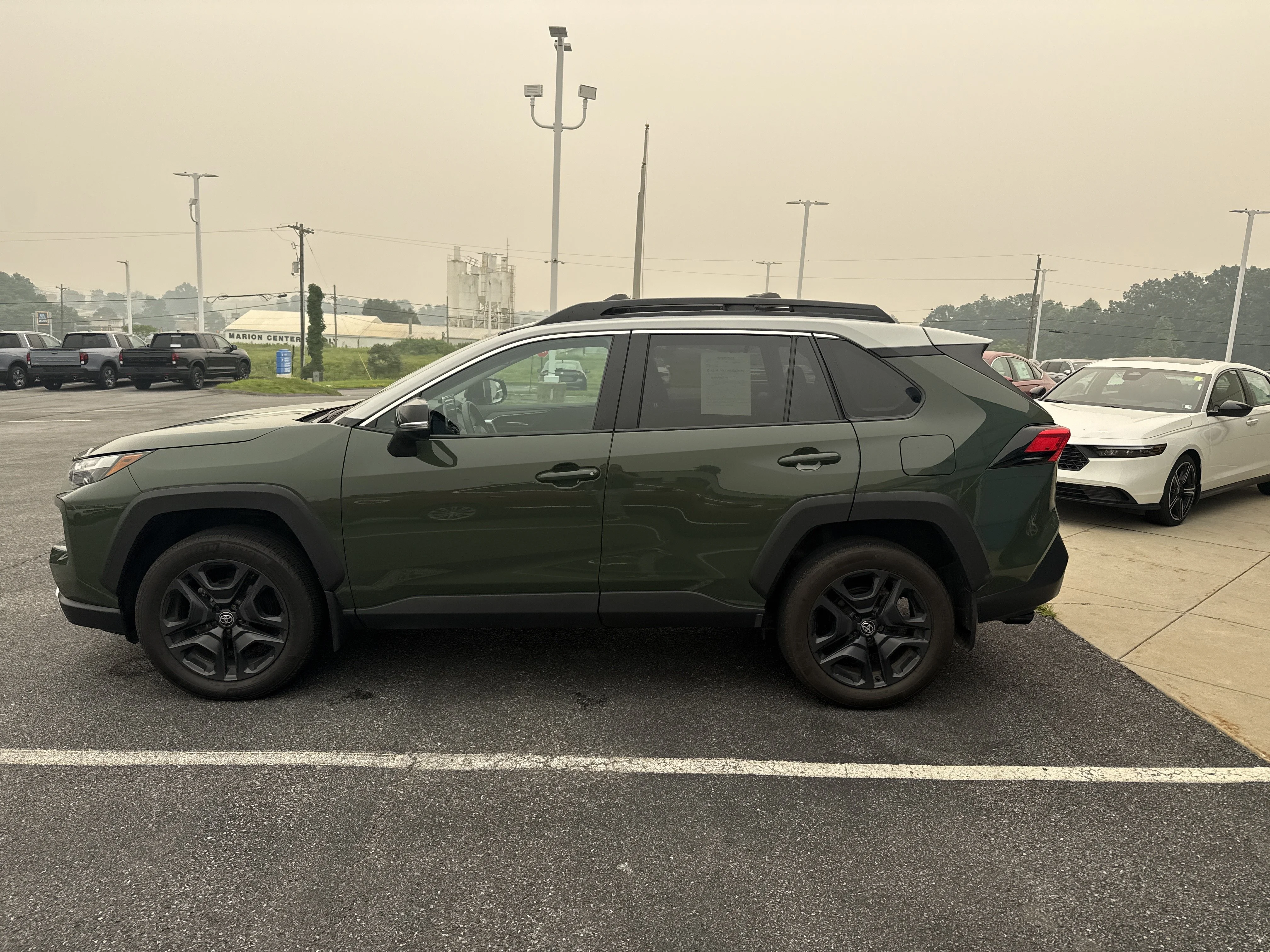 Used 2024 Army Green/Ice Edge Toyota Adventure image 6