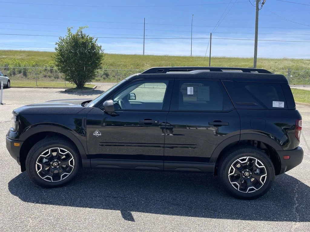 New 2026 Black Ford Outer Banks image 6
