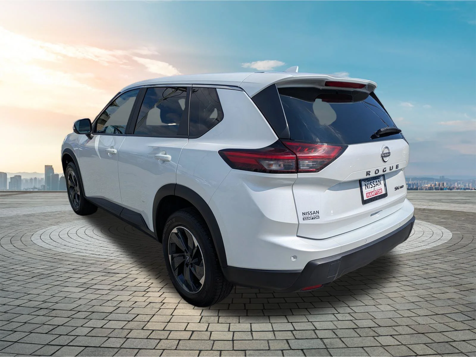 Used 2024 Everest White Pearl Nissan SV image 7
