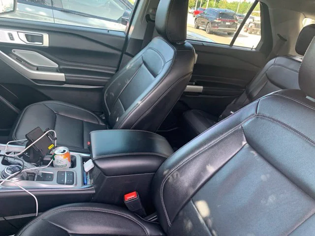 Used 2023 Gray Ford Limited image 9