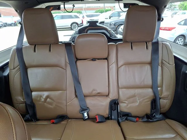Used 2023 Purple Jeep Rubicon image 19