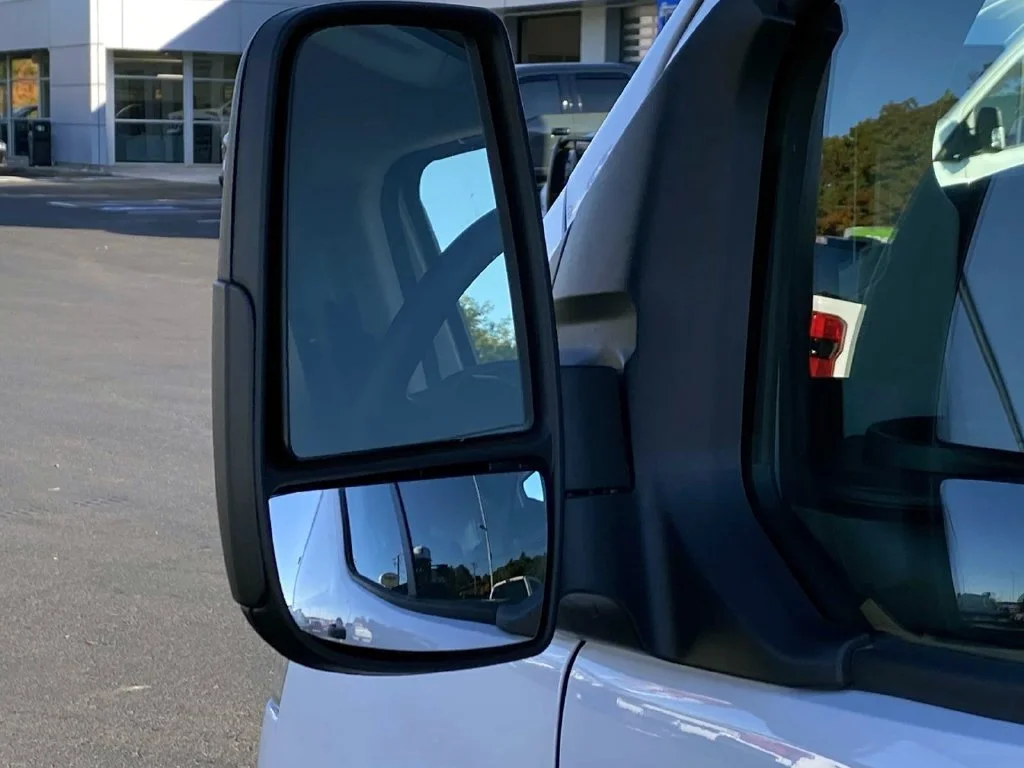 Used 2024 Oxford White Ford  image 32