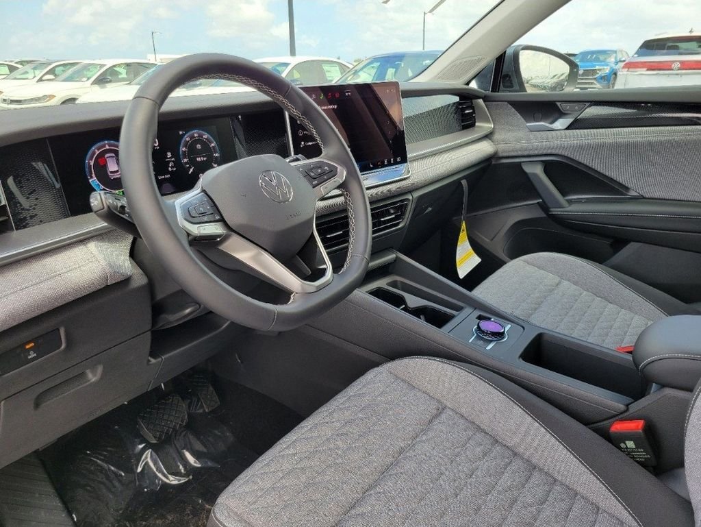 New 2026 Black Volkswagen 2.0T S image 10