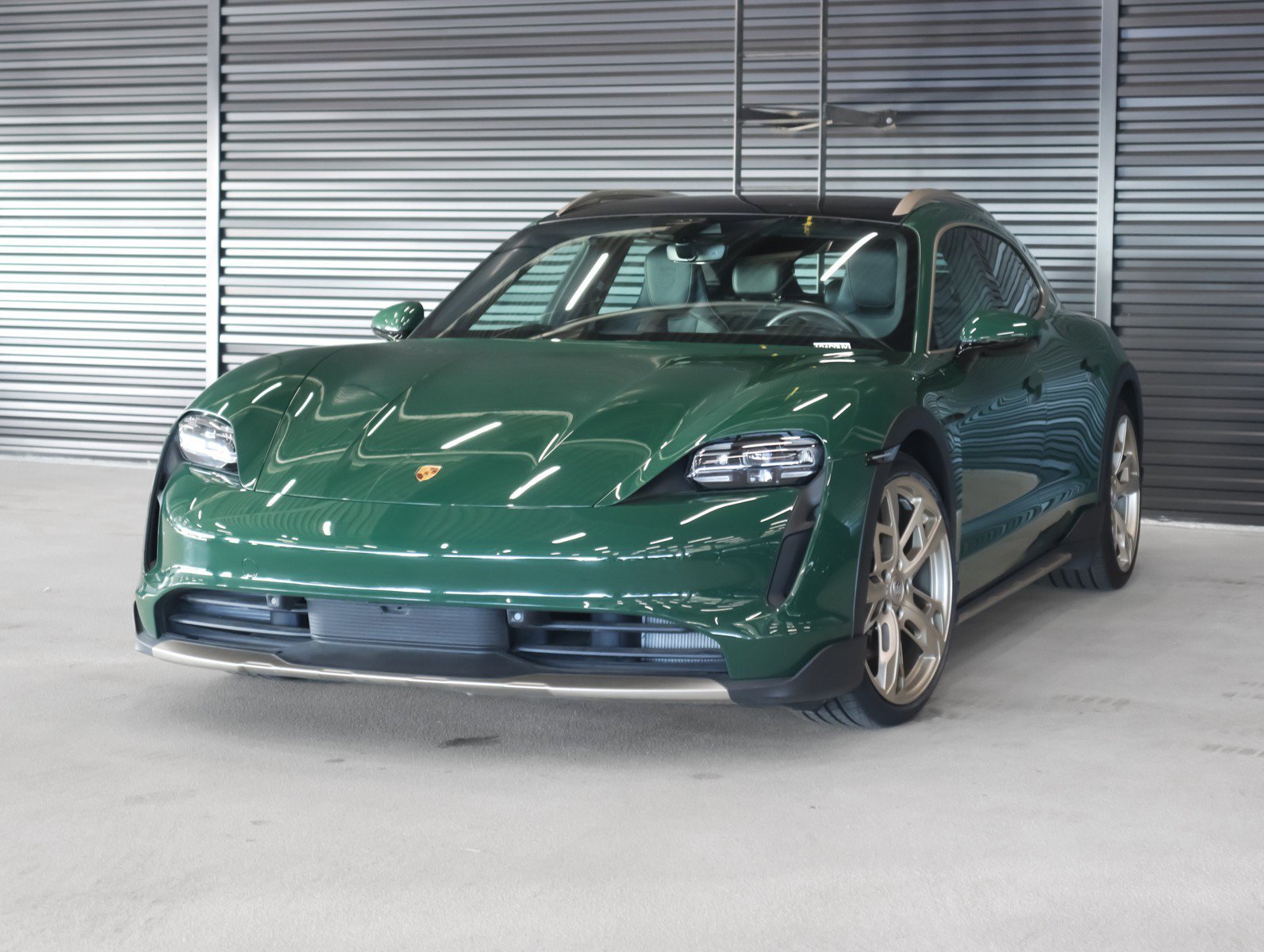 2024 Porsche Taycan S