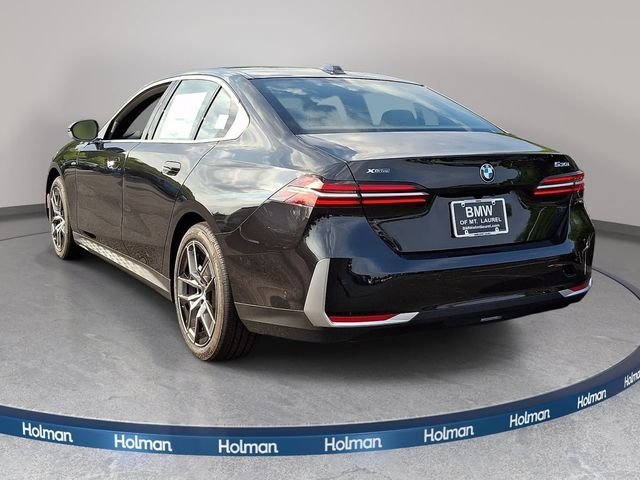 New 2027 Black Sapphire Metallic BMW 530i xDrive image 6