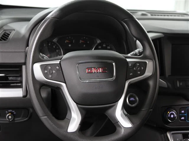 2024 GMC Terrain SLE - Photo 7