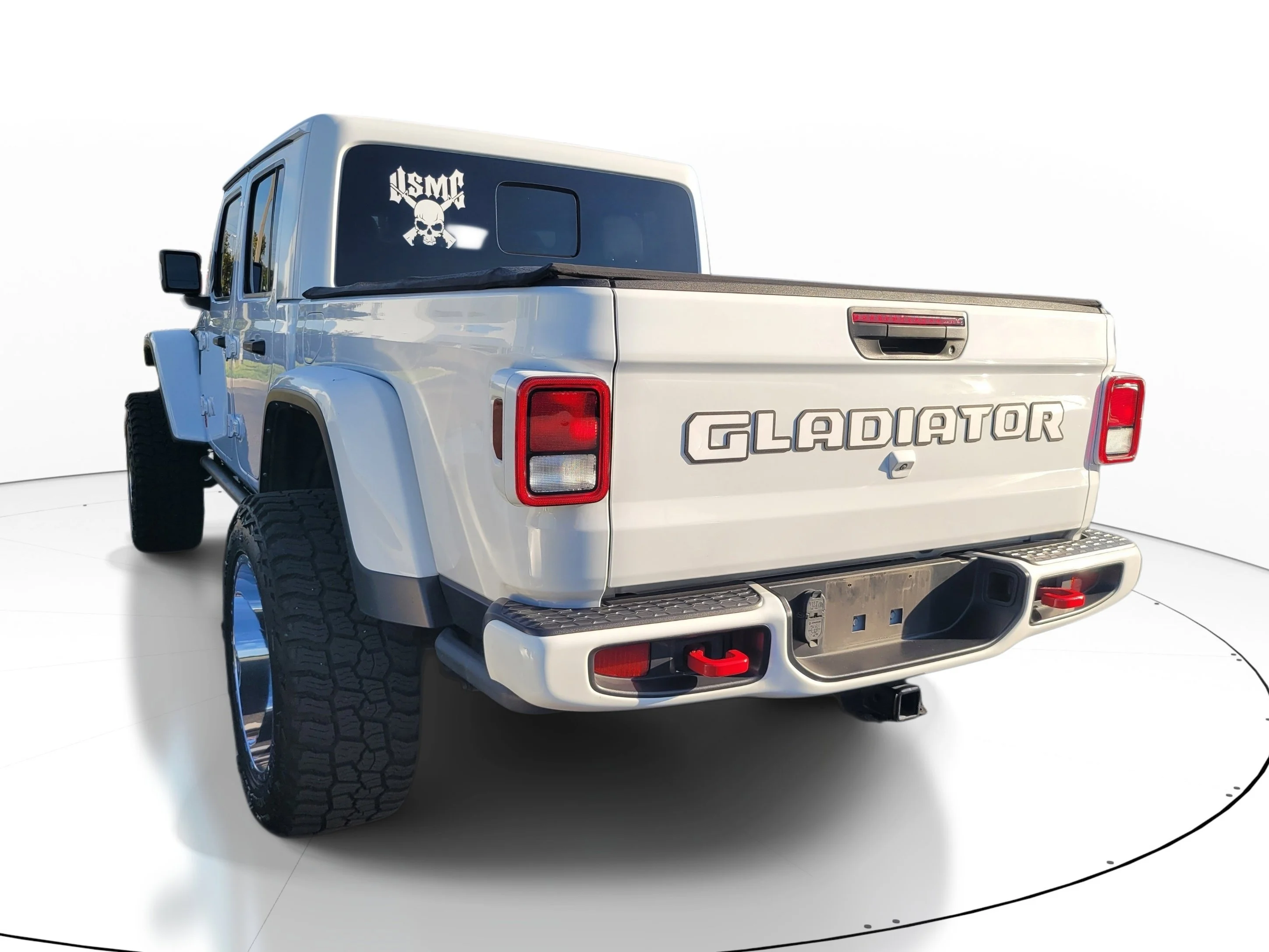 Used 2022 Bright White Clearcoat Jeep Rubicon image 6