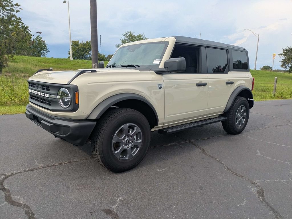 New 2025 Desert Sand Ford Big Bend® image 33