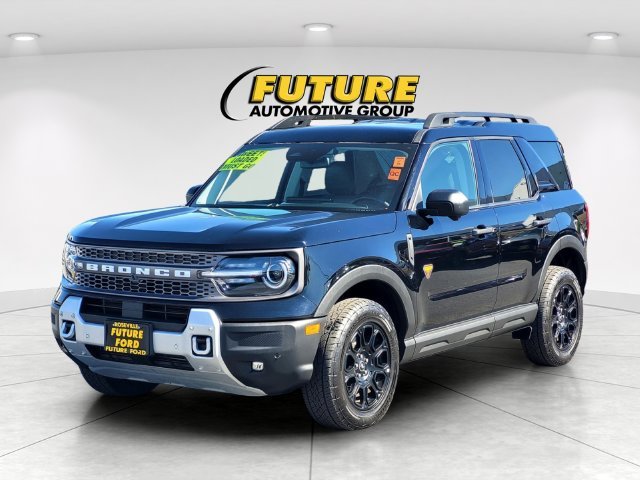 Used 2025 Black Ford Badlands image 8