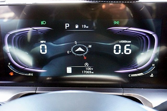 Used 2024 Silver Kia S image 44