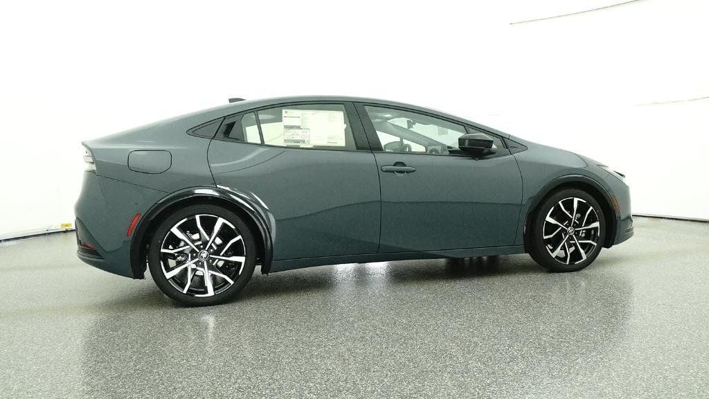 New 2026 Guardian Gray Toyota XSE Premium image 30