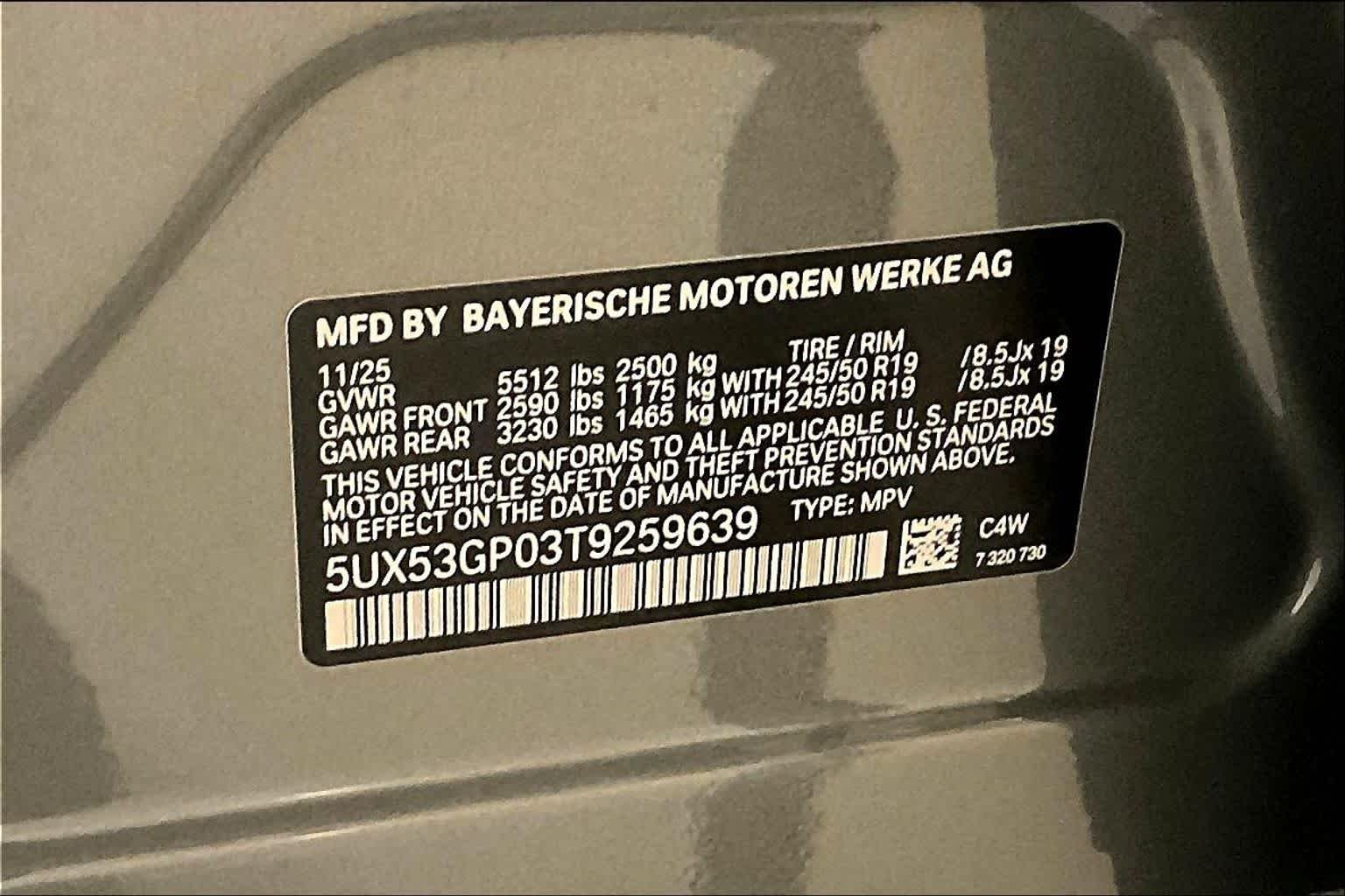 Used 2026 Skyscraper Grey Metallic BMW 30 xDrive image 18