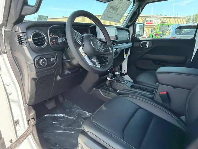 New 2026 Bright White Clearcoat Jeep Sahara image 18