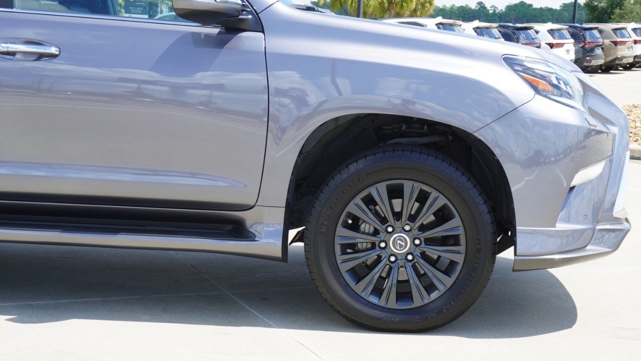 Certified Used 2023 Gray Lexus GX 460 Premium image 9
