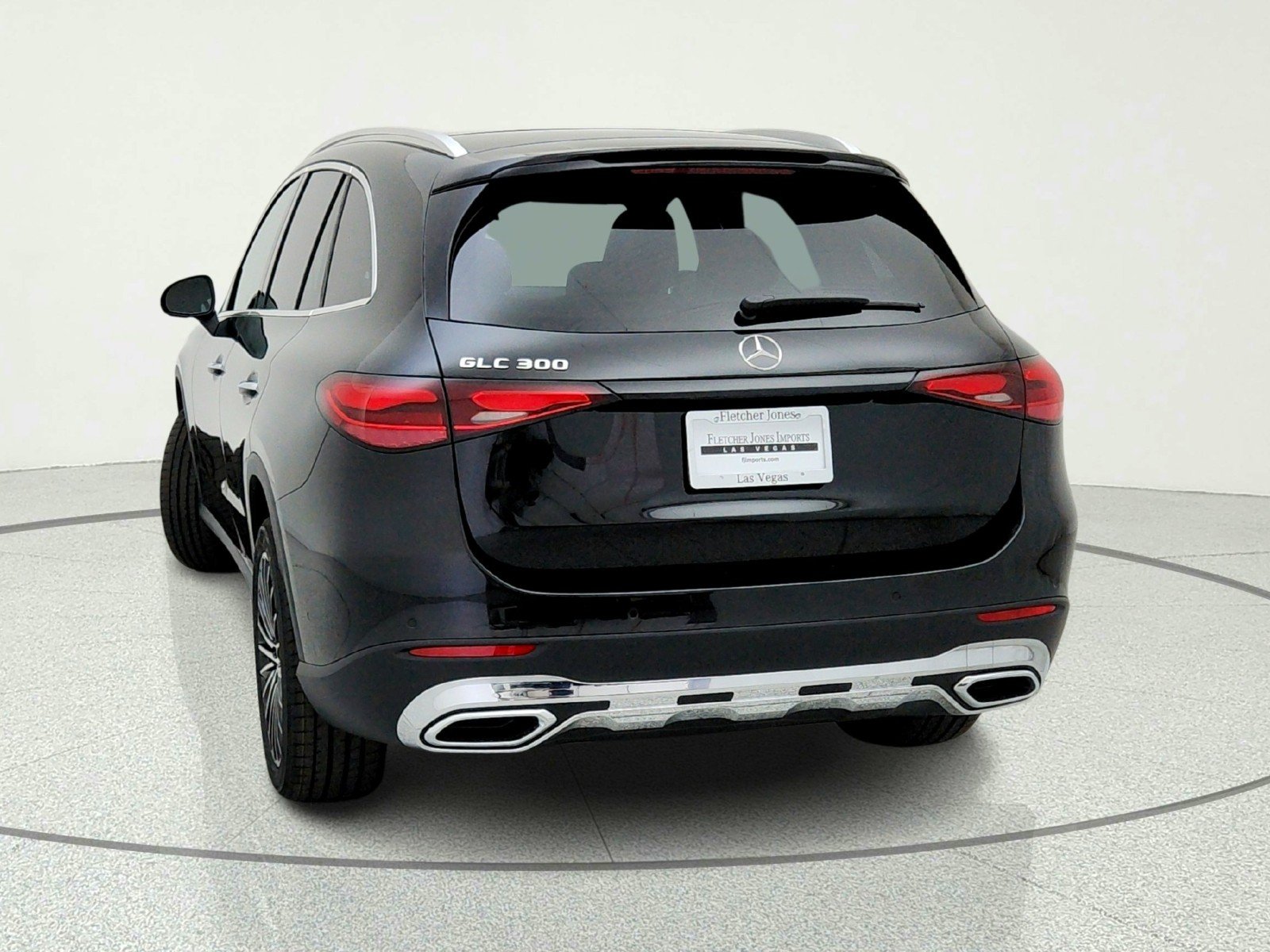 New 2026 Obsidian Black Metallic Mercedes-Benz GLC 300 SUV image 11