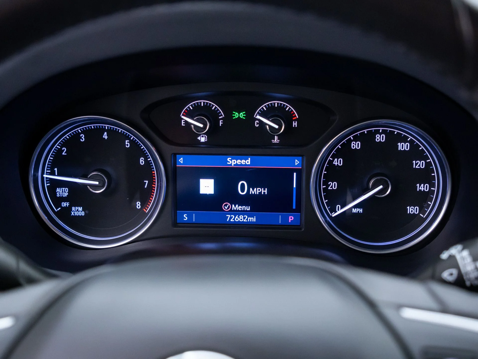 Used 2021 Black Buick Essence image 21