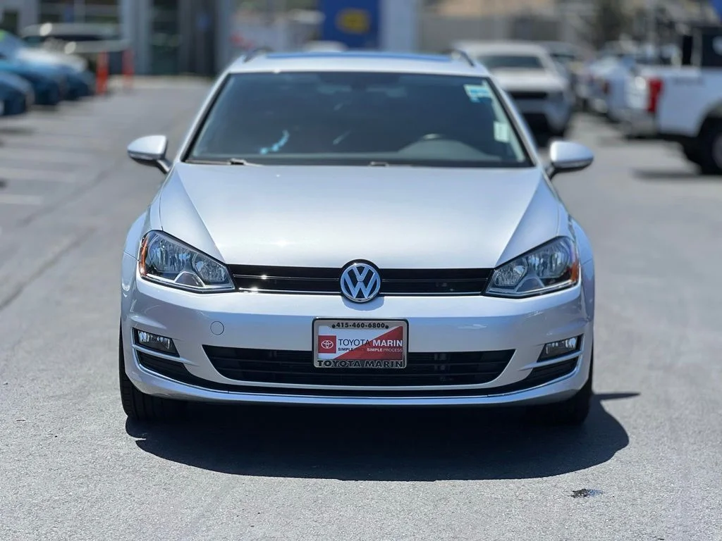 Used 2017 White Volkswagen S image 9