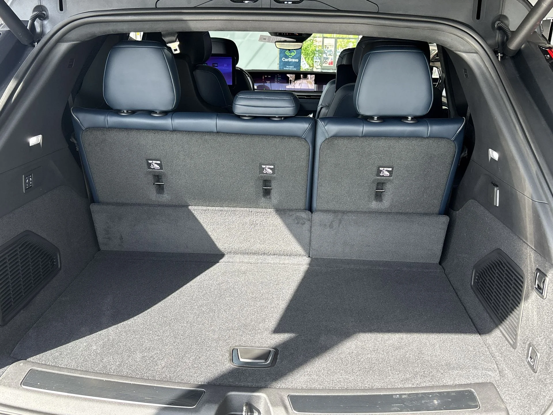 2025 Cadillac Escalade IQ Luxury 2 - Photo 80
