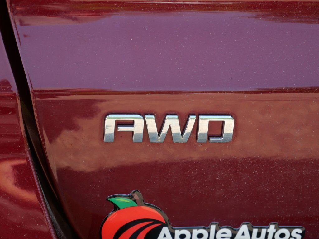 Used 2016 Red Chevrolet LT image 10