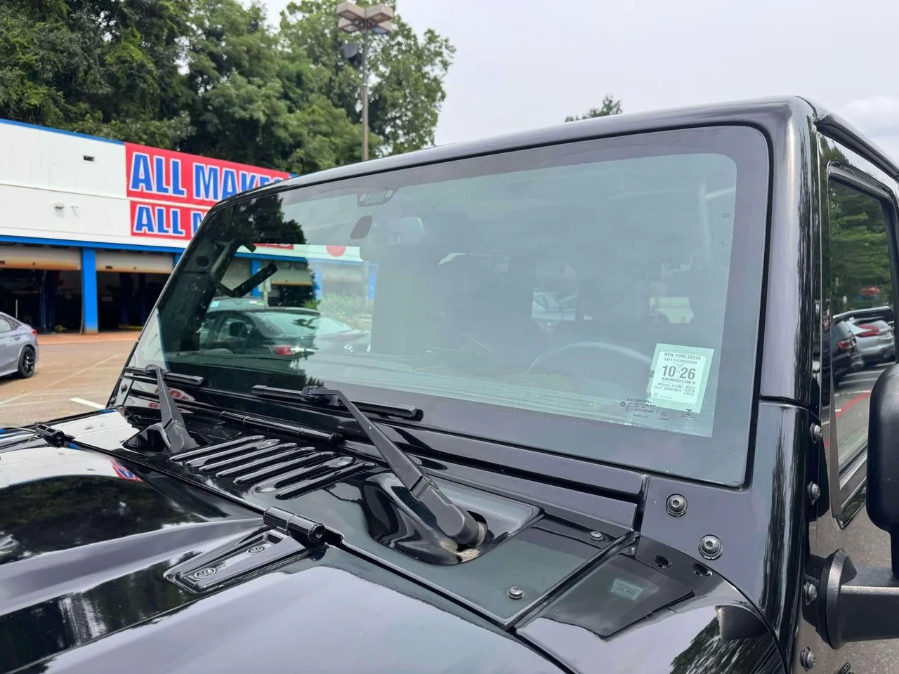 Used 2015 Black Clearcoat Jeep Sport image 15