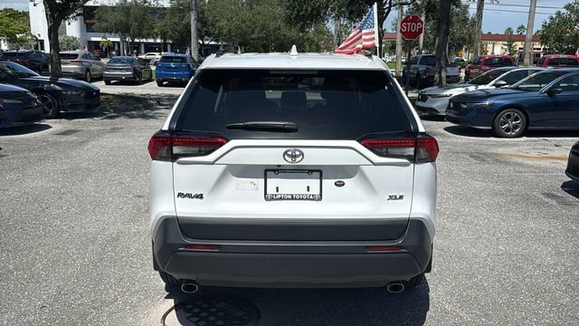2025 Toyota RAV4 6