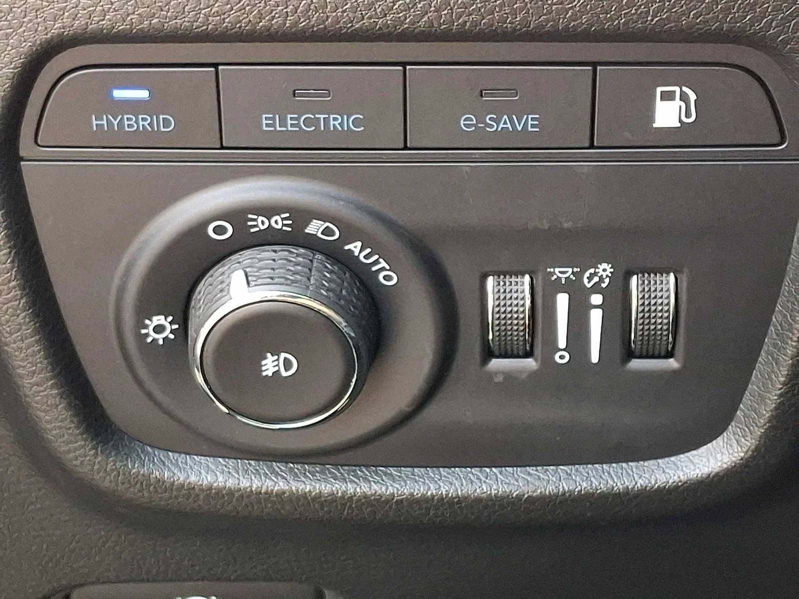 Used 2023 Midnight Sky Jeep  image 25